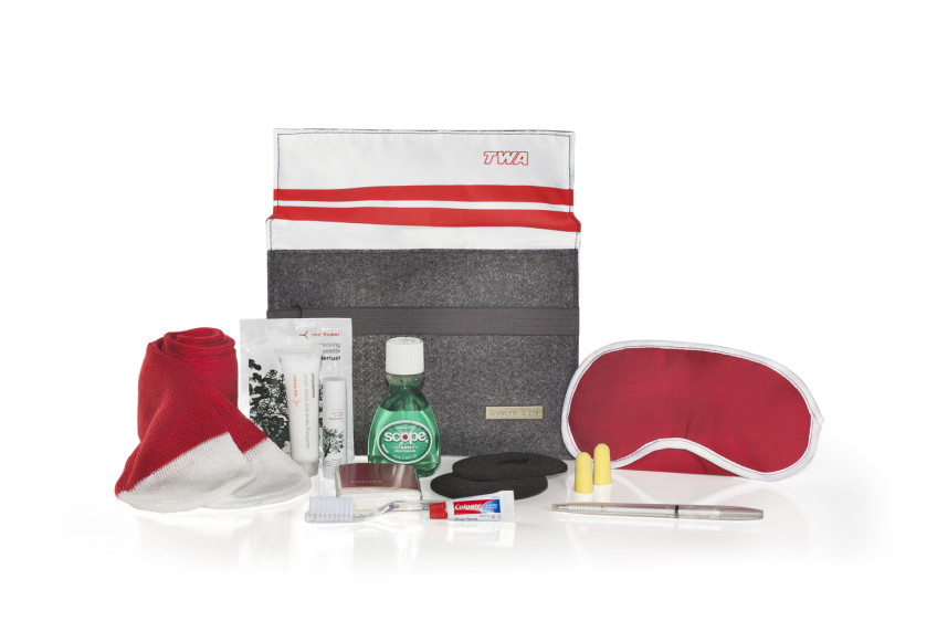 american-airlines-heritage-amenity-kits-3-intl-twa-kit