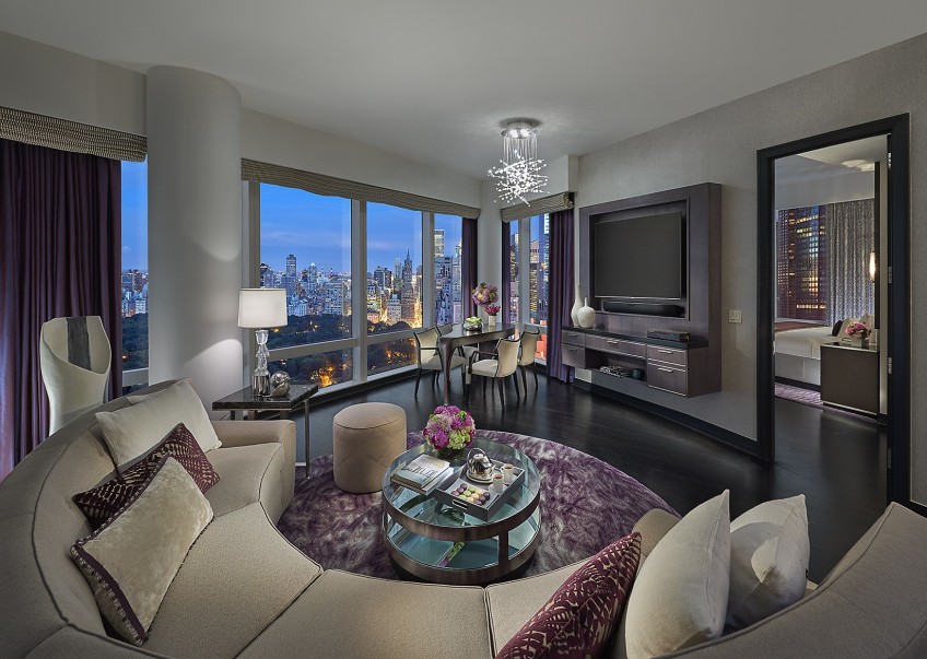 new-york-15-suite-premier-central-park-view-living-room (1)