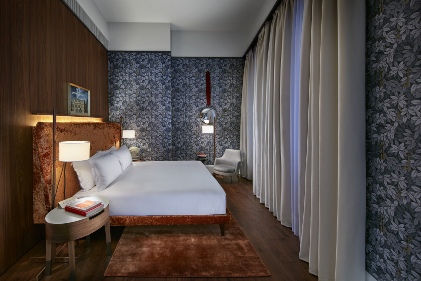 MOMLN Milano Suite Bedroom 1