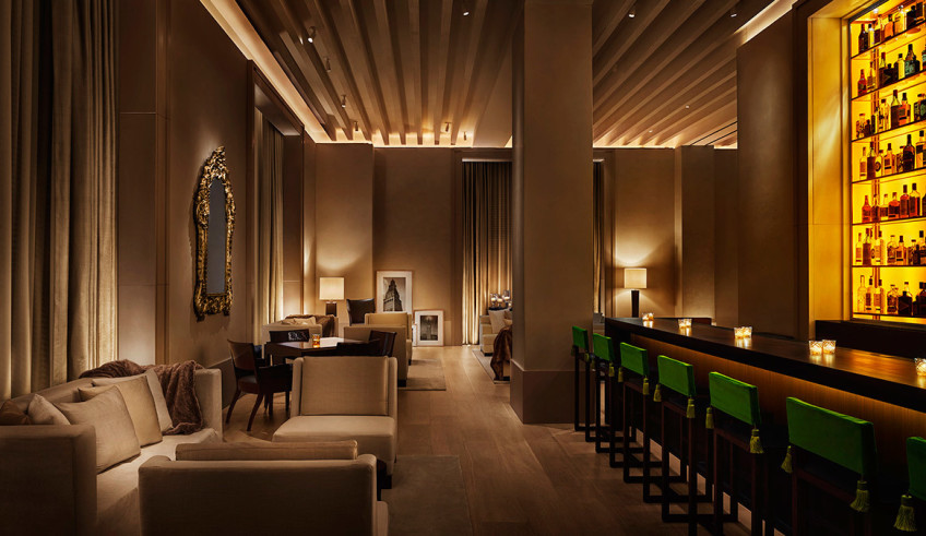 Lobby-Bar-Full-1165x675